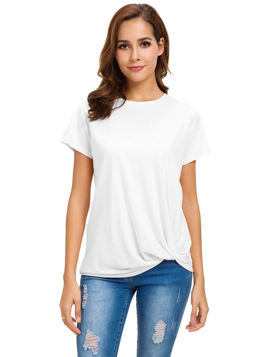 White shirt women. Белая футболка женская. Белая футболка оверсайз. Футболка с окантовкой женская. Футболка женская Lady, белая.