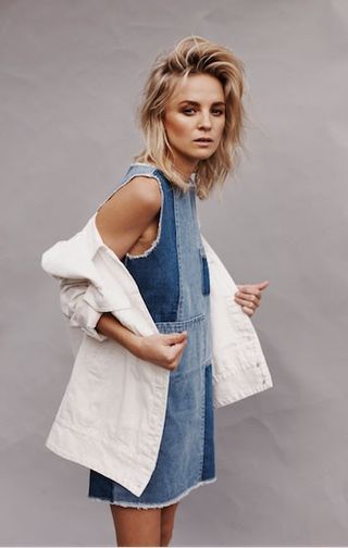 how-this-australian-fashion-blogger-styles-her-denim-1862587-1470702956