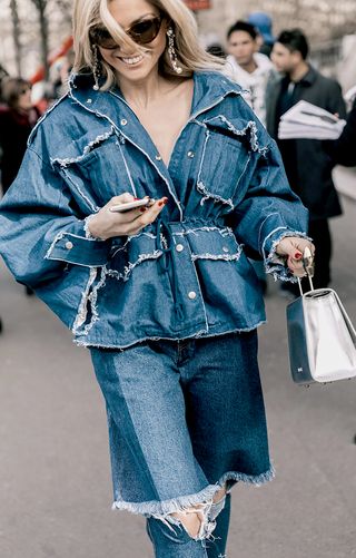 denim-on-denim-outfits-200446-1508529988433-image