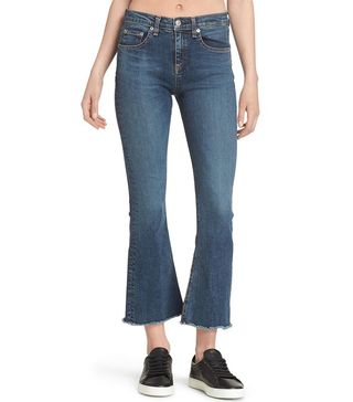 Rag 
Bone/JEAN + Crop Flare Jeans in Paz