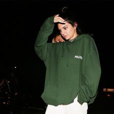 what-was-she-wearing-kendall-jenner-sweat-suit-night-out-2016-200907-1471670124-square