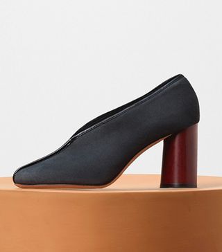 Céline + Elliptic Heel Pump In Dark Grey Suede Kidskin