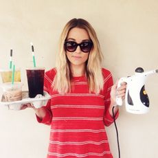 lauren-conrad-internship-career-advice-2016-201805-1472596013-square