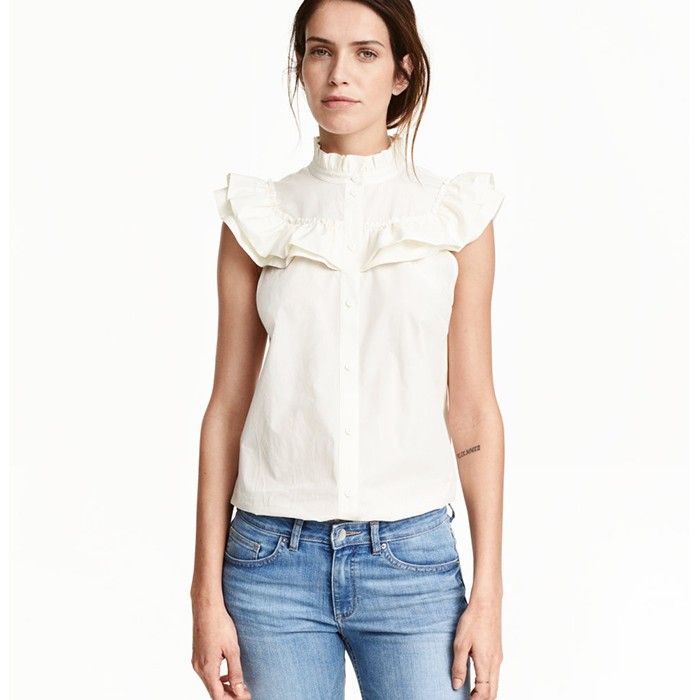 How One Girl Made an H&M Top Look Really Expensive | Who What Wear