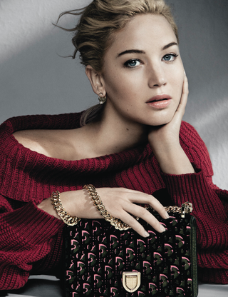 jennifer-lawrences-new-dior-ads-are-simply-stunning-1893146-1473195511