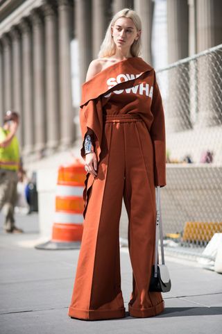 the-latest-street-style-from-new-york-fashion-week-1902453-1473811783