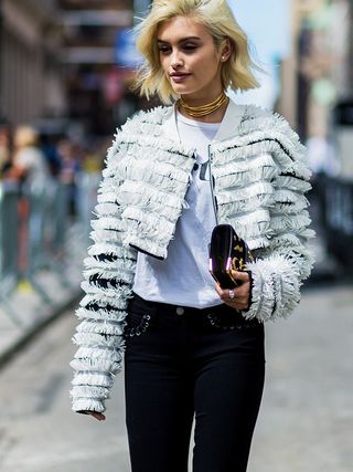 the-latest-street-style-from-new-york-fashion-week-1899503-1473700619
