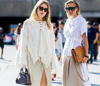 the-latest-street-style-from-new-york-fashion-week-1901680-1473800694