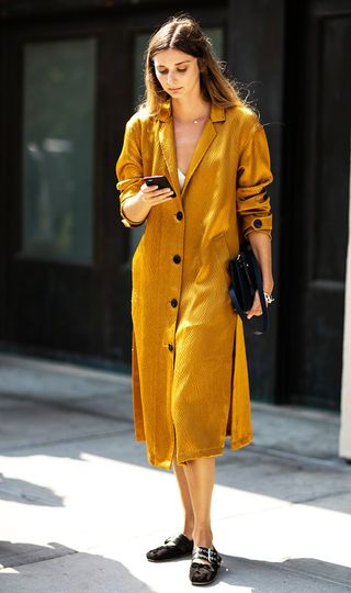 the-freshest-outfit-ideas-from-nyc-fashion-editors-1900283-1473720137