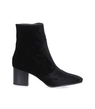 Topshop + MOSCOW Velvet Western Boots