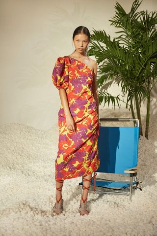 this-is-how-fashion-girls-wear-maxi-dresses-1901154-1473778749