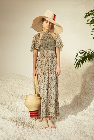 this-is-how-fashion-girls-wear-maxi-dresses-1901155-1473778749