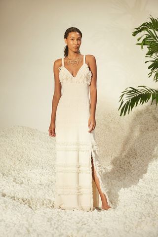 this-is-how-fashion-girls-wear-maxi-dresses-1901161-1473778751