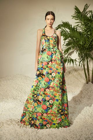 this-is-how-fashion-girls-wear-maxi-dresses-1901168-1473778752