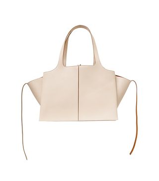 this-just-in-theres-a-new-celine-bag-for-you-to-obsess-over-1903401-1473883581