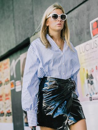 this-is-officially-the-biggest-sunglasses-trend-right-now-1906194-1474045838