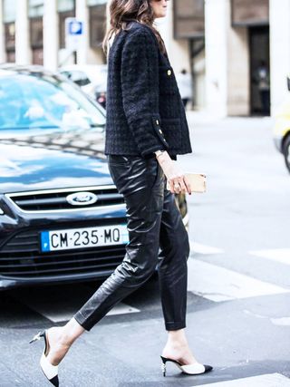 7-ways-to-wear-leather-trousers-and-look-effortless-1908199-1474296919