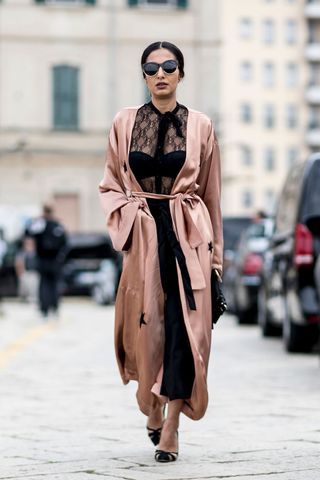 the-latest-street-style-from-milan-fashion-week-1912049-1474509782