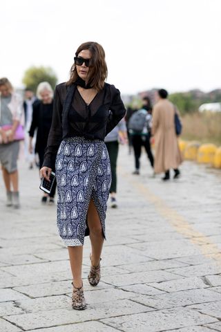 the-latest-street-style-from-milan-fashion-week-1912053-1474509783