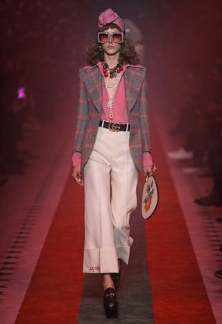 the-gucci-pieces-youre-about-to-see-on-every-it-girl-1972836