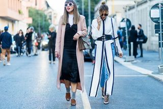 the-latest-street-style-from-milan-fashion-week-1913915-1474650757