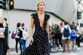 the-latest-street-style-from-milan-fashion-week-1913917-1474650760