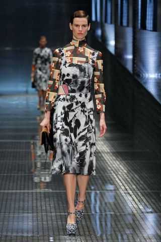 the-prada-pieces-everyone-will-be-wearing-this-spring-1914581-1474668669