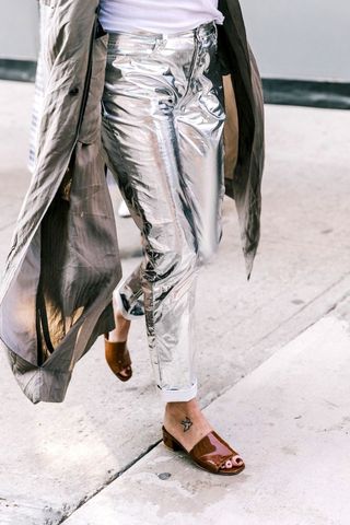 would-you-wear-metallic-jeans-1917190-1474952553