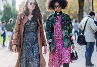 all-the-latest-street-style-shots-from-paris-fashion-week-1925863-1475588940