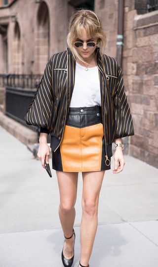 the-8-fall-trends-bloggers-cant-stop-wearing-1918448-1475018572