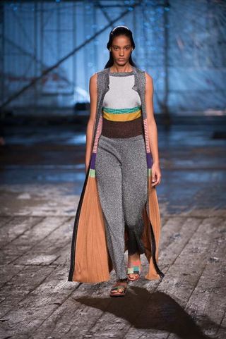 every-gorgeous-spring-look-from-missoni-show-1918626-1475023619