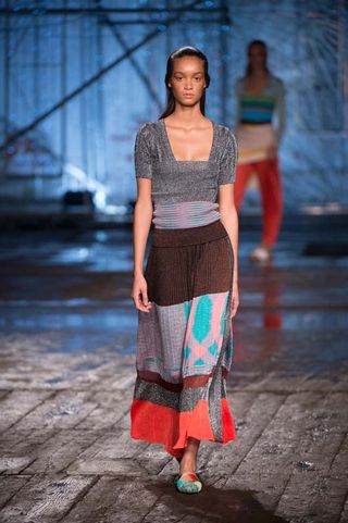 every-gorgeous-spring-look-from-missoni-show-1918629-1475023620