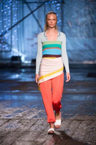 every-gorgeous-spring-look-from-missoni-show-1918630-1475023620