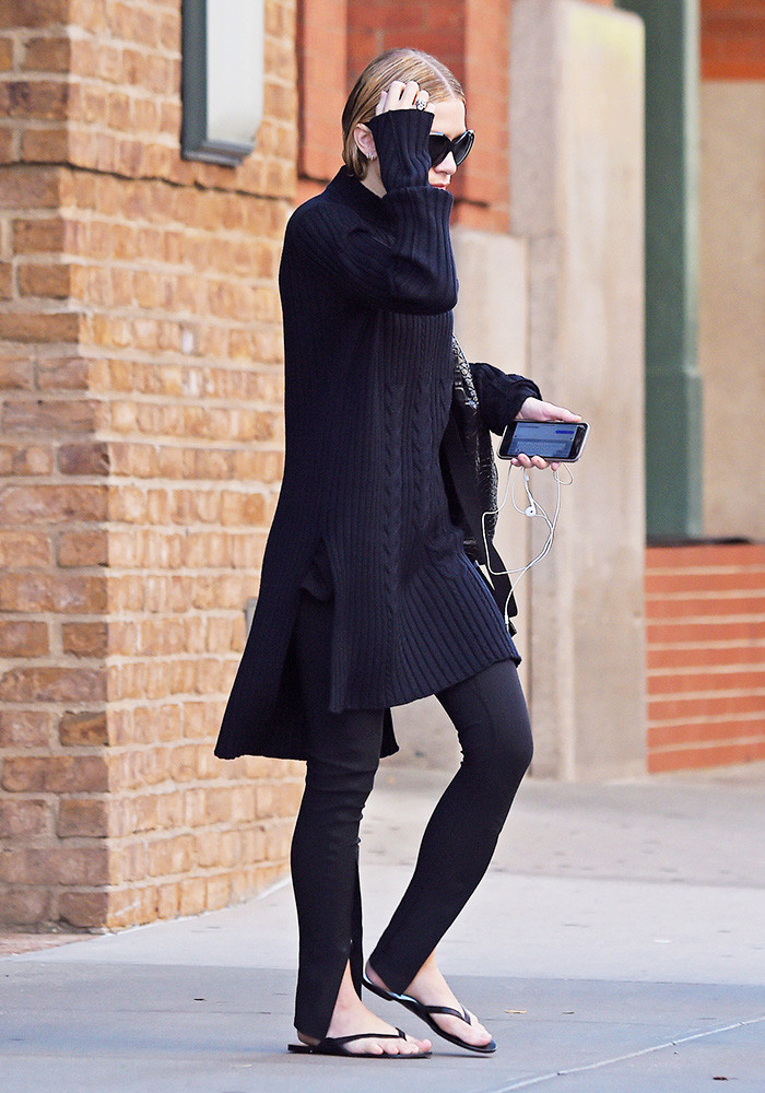 Treggings and Flip-Flops? Ashley Olsen Says Yes | Who What Wear