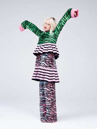 see-the-full-hm-x-kenzo-lookbook-1932188-1476110852