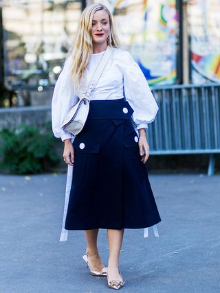 10-petite-style-tips-from-fashion-girls-who-are-actually-short-1935918-1476305208