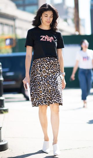 how-to-wear-animal-print-in-2016-1938210-1476393315