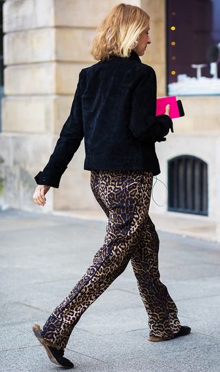 how-to-wear-animal-print-in-2016-1938220-1476393318