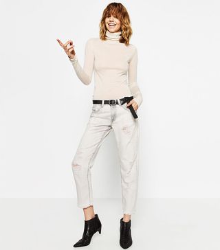 Zara + Relaxed Fit Low-Rise Jeans