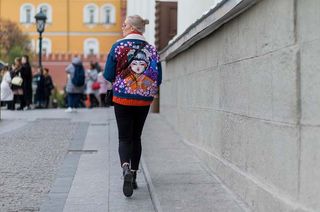 the-very-best-street-style-from-moscow-fashion-week-1942970-1476816731