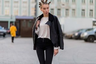 the-very-best-street-style-from-moscow-fashion-week-1942994-1476816733