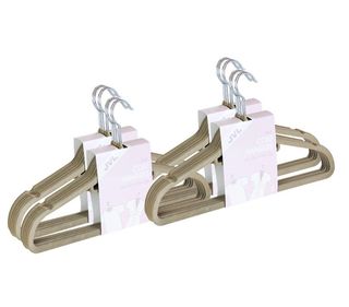 JVL + 20 Premium Range Velvet Touch Hangers