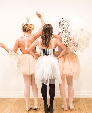 lauren-conrad-found-the-perfect-group-halloween-costume-for-your-bffs-1945010-1476911547
