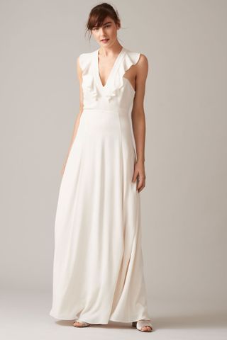 this-editor-loved-brit-brand-just-launched-bridal-1953364-1477499440