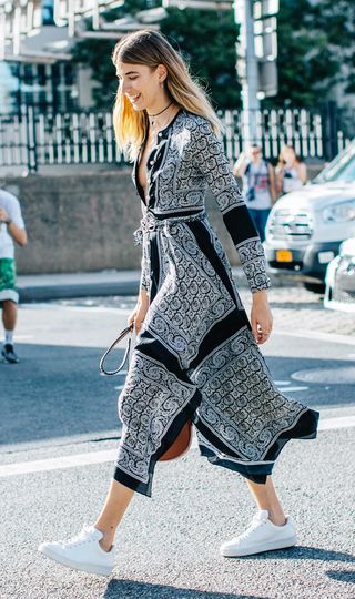 the-best-shoppable-street-style-looks-of-2016-so-far-1954201-1477521526