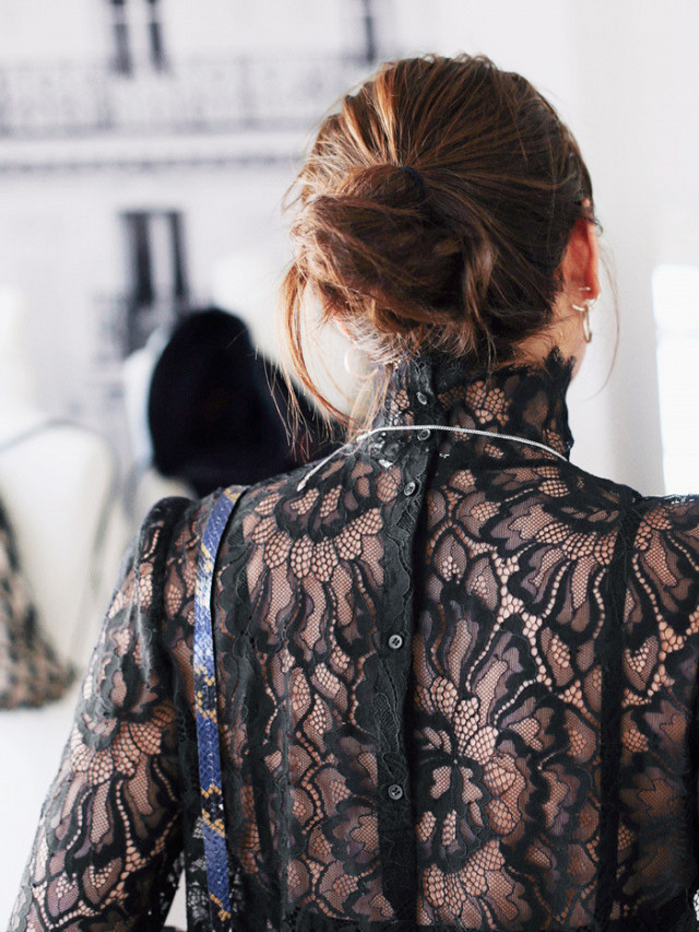 how-parisian-girls-do-the-2016-version-of-boho-1955479-1477599123