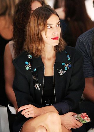 tk-things-alexa-chung-has-taught-us-about-style-1966126-1478353036