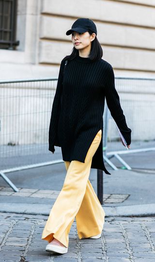 7-standout-outfit-combinations-inspired-by-street-style-1981186-1479410956