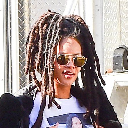 rihanna-hillary-clinton-shirt-election-day-outfit-207898-1478637658-square