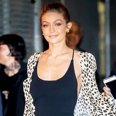 gigi-hadid-controversial-trend-208069-1478791532-square